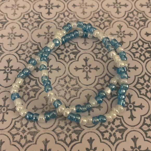 ❄️snowflake stretchy bracelet set - Picture 2 of 3